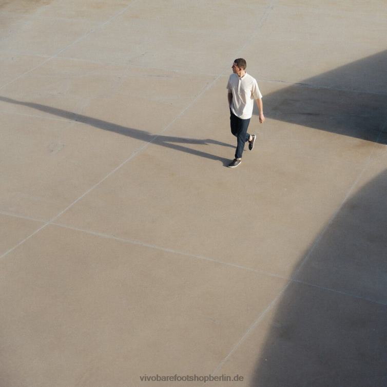 Geo Court III Männer 8R24T51 Vivobarefoot Adlerfarn